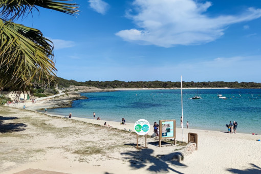 Playa delante de la casa