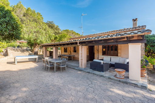 Vida idílica con piscina y vistas a la montaña en Pollensa - Una casa para enamorarse