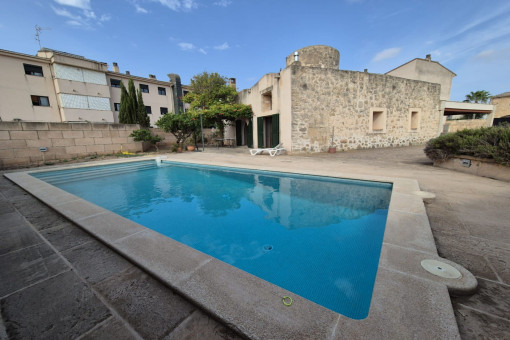 finca-lluchmajor-pool-mallorca-kaufen007