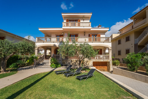 Villa en Puerto Alcudia para vender
