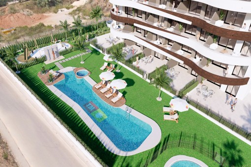 Apartamento en primera planta de obra nueva con piscina comunitaria en Sa Coma