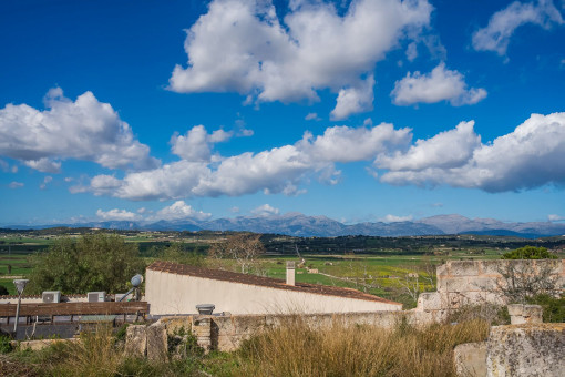 Vistas panorámicas hacia la Sierra de Tramuntana