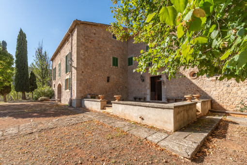 Espaciosa terraza descubierta